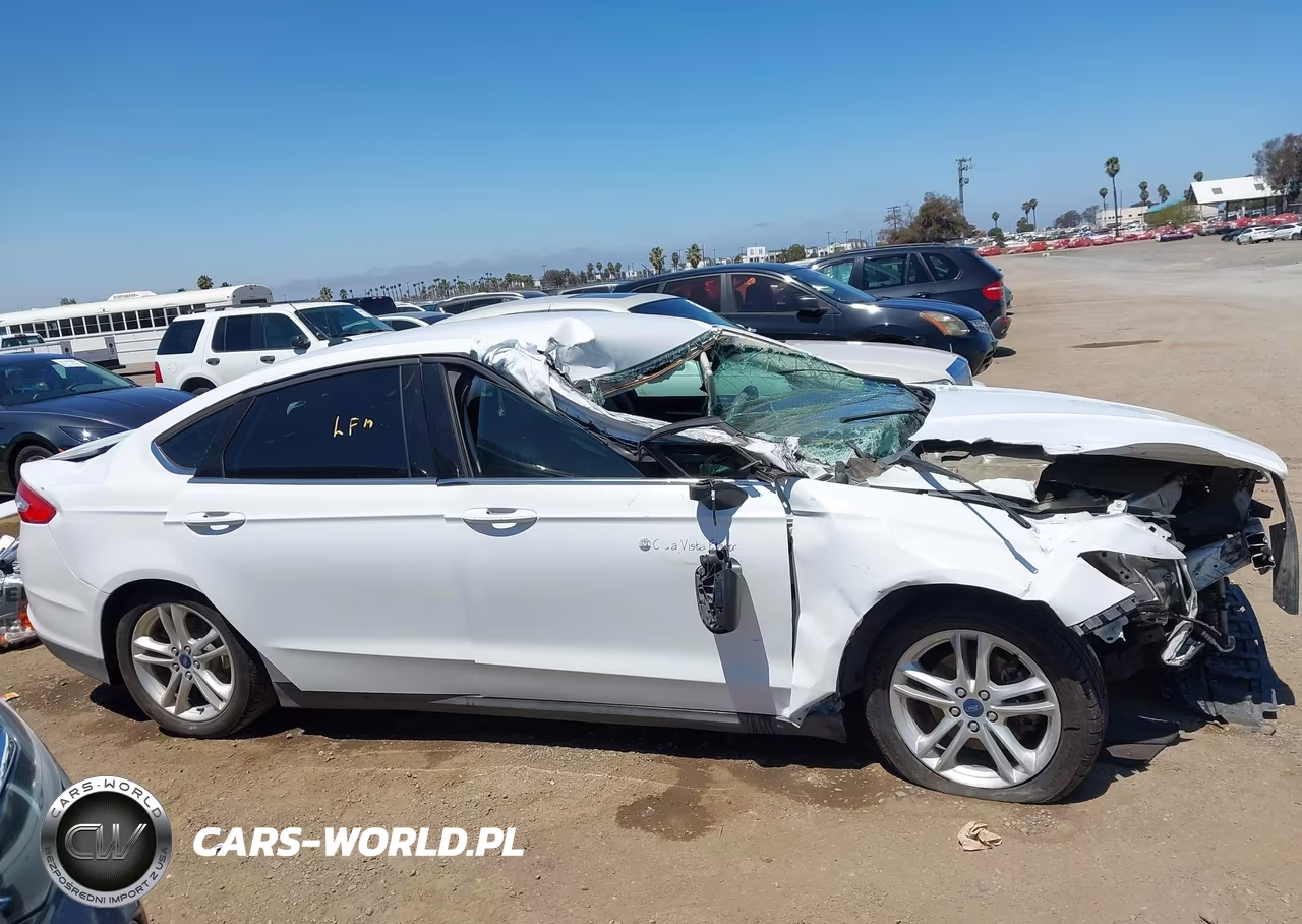 2014 Ford Fusion S VIN:3FA6P0G70ER269301 - 14