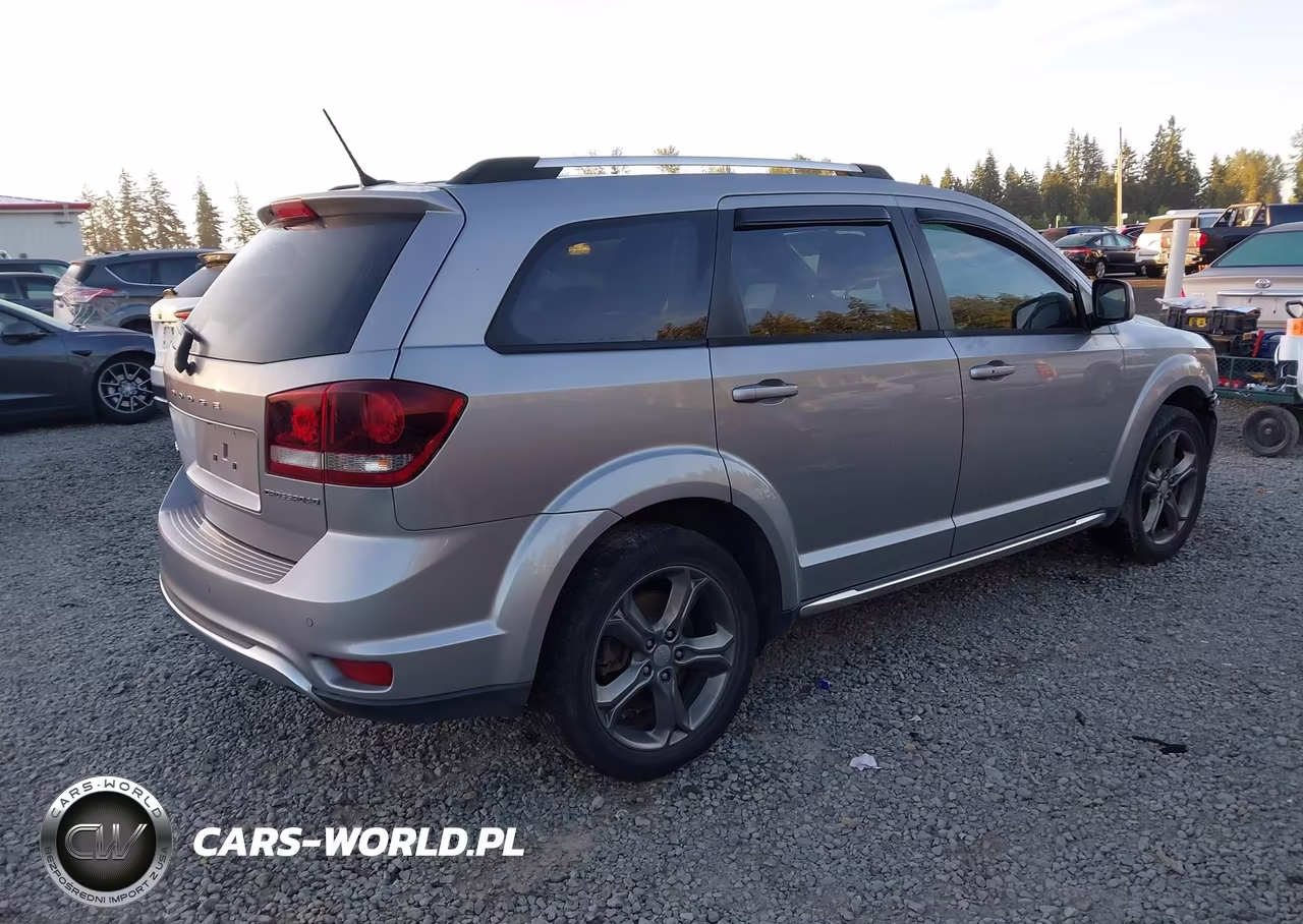 2017 Dodge Journey Crossroad Plus Awd VIN:3C4PDDGG5HT517760 - 4