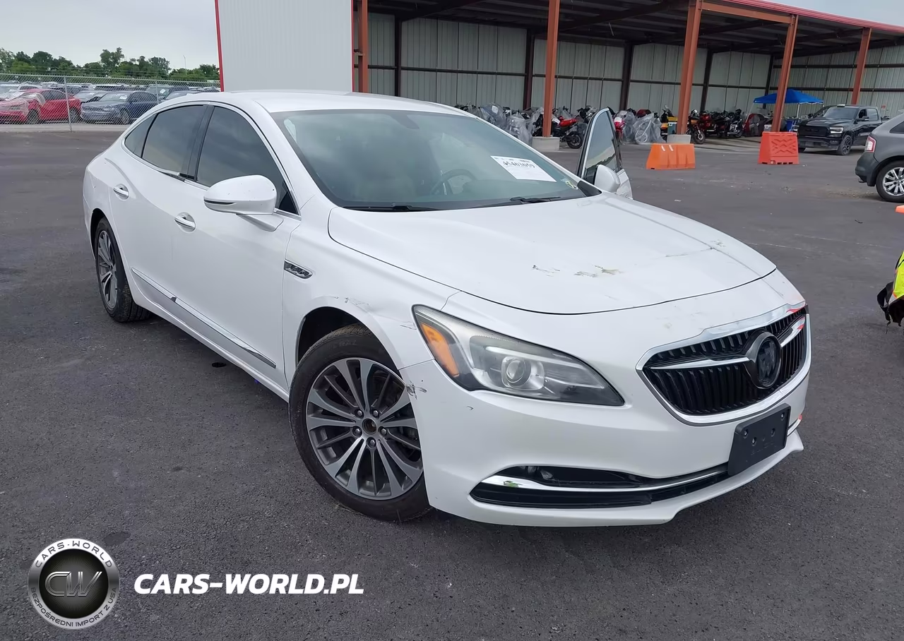 2017 Buick Lacrosse Essence – zdjęcie 1 z 16