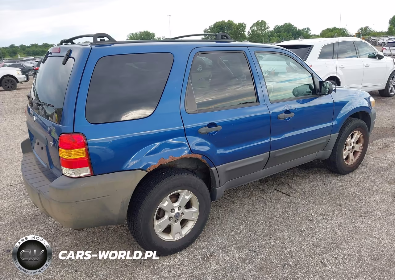 2007 Ford Escape Xlt-Xlt Sport VIN:1FMYU03177KA67555 - 4