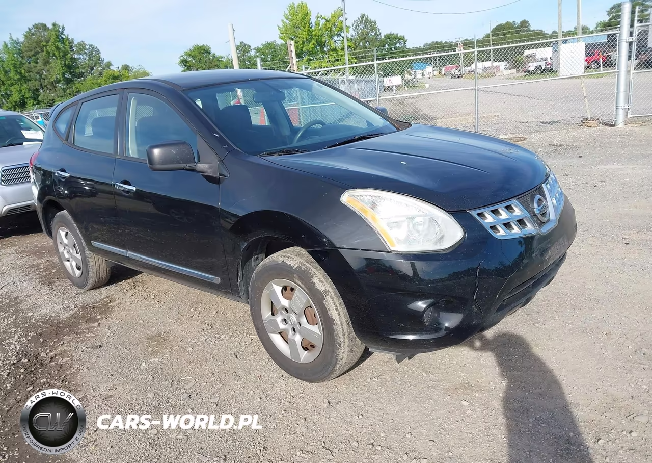 2013 Nissan Rogue S – zdjęcie 1 z 11