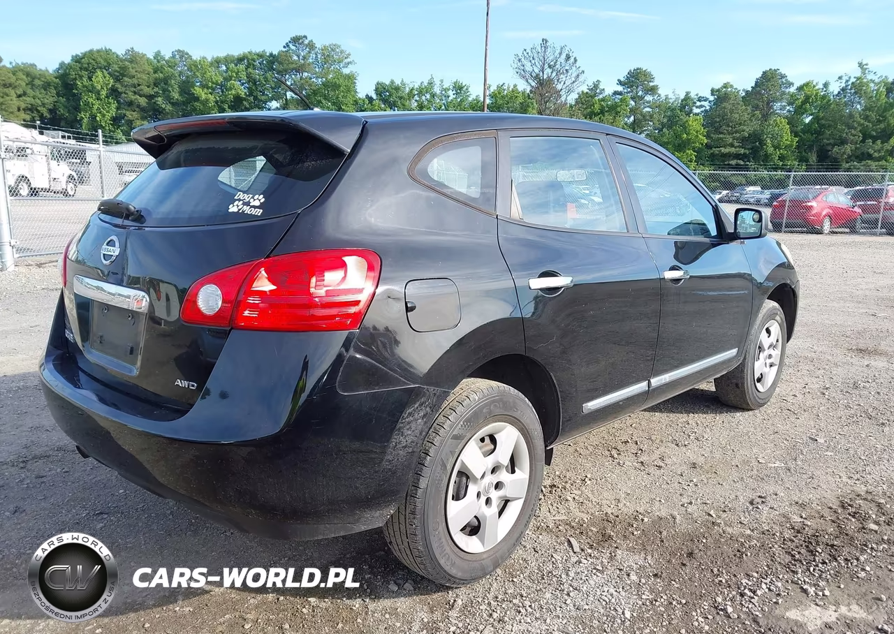 2013 Nissan Rogue S VIN:JN8AS5MV6DW637614 - 4