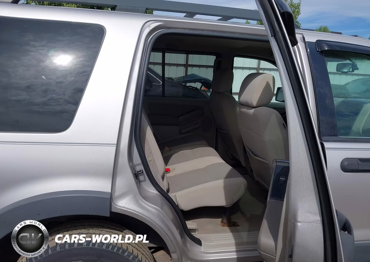 2006 Ford Explorer Xlt VIN:1FMEU73E76UA13917 - 8