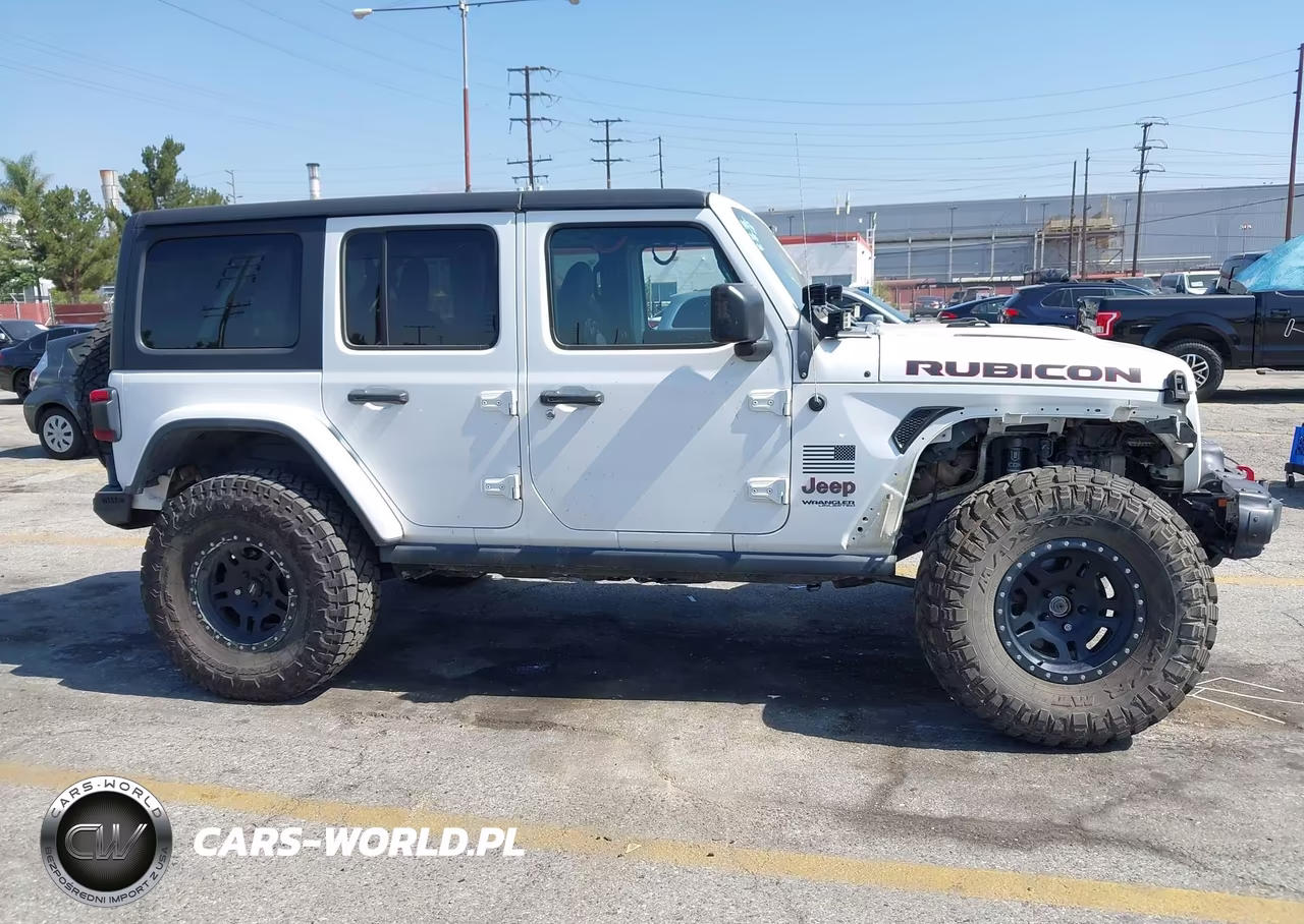 2018 Jeep Wrangler Unlimited Rubicon 4X4 VIN:1C4HJXFG0JW165798 - 14
