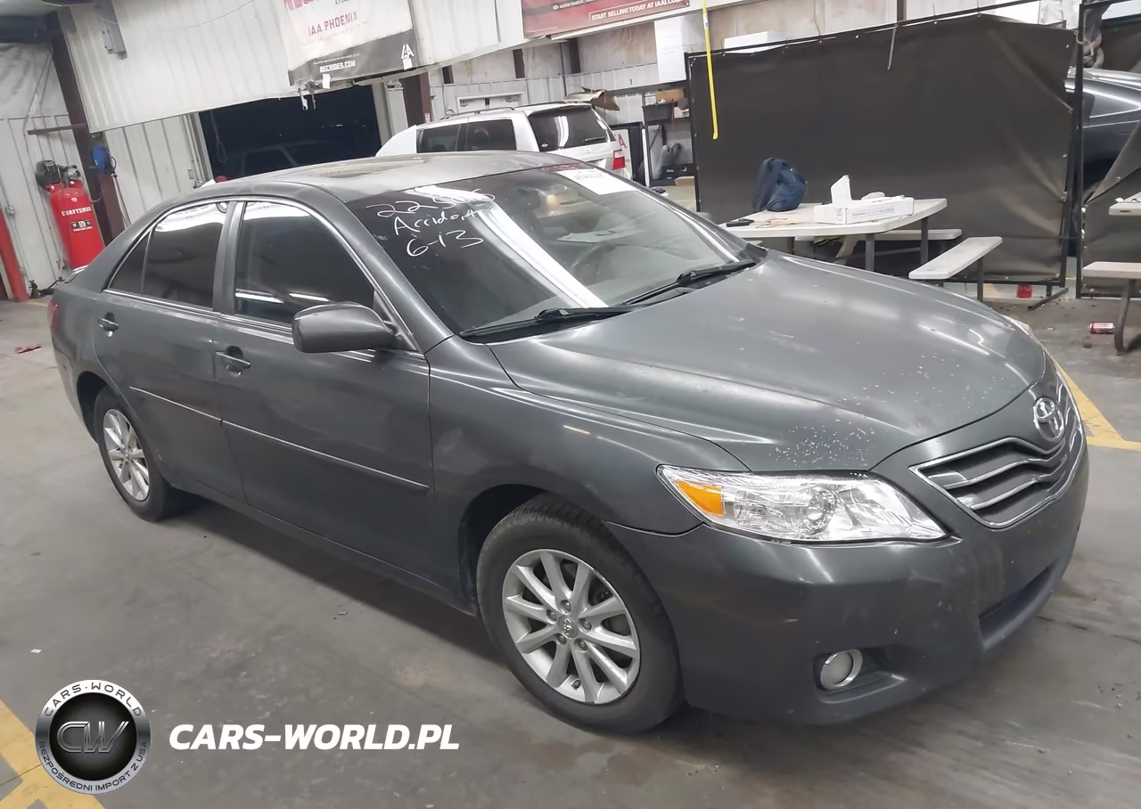2011 Toyota Camry Xle V6 – zdjęcie 1 z 16