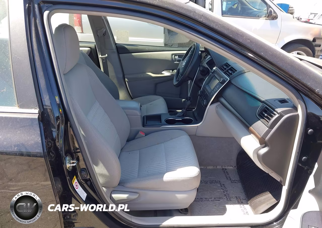 2017 Toyota Camry Le VIN:4T1BF1FK5HU362315 - 5