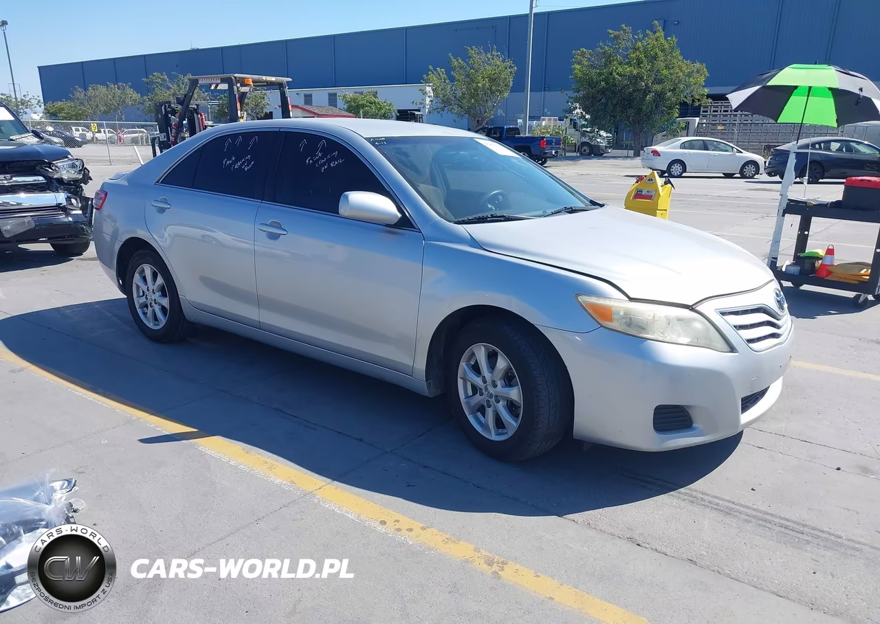2010 Toyota Camry Le V6