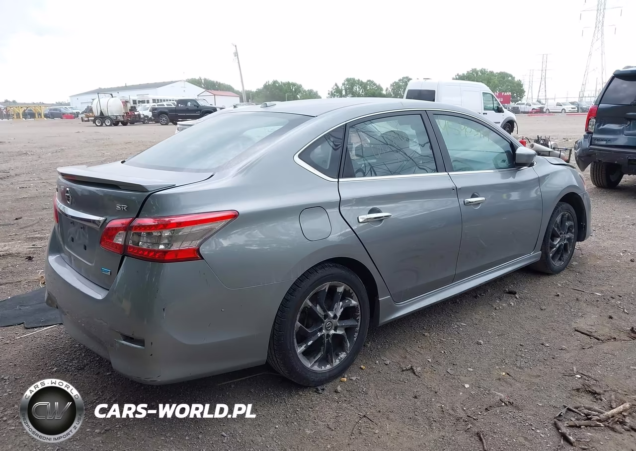 2014 Nissan Sentra Sr VIN:3N1AB7AP2EL612846 - 4