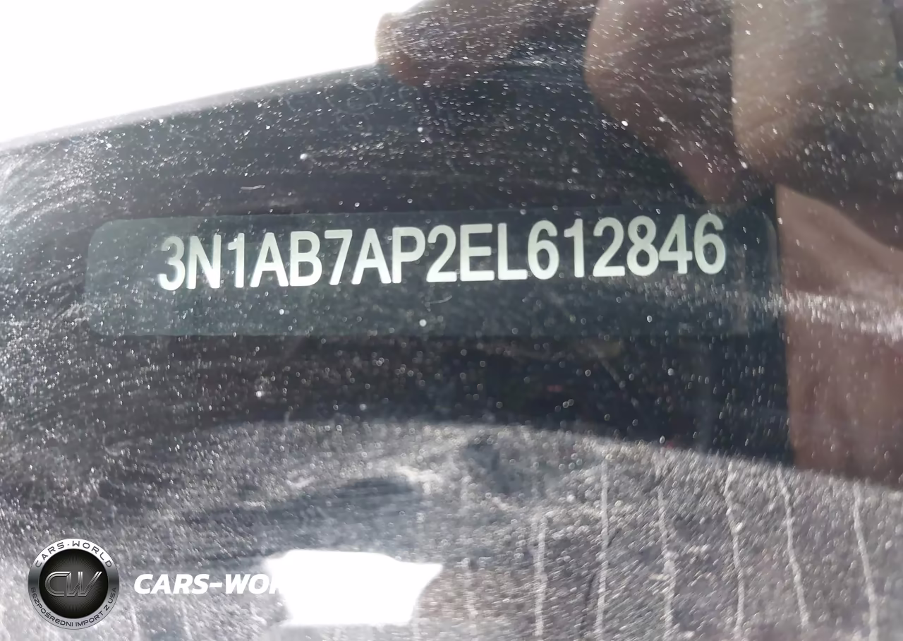 2014 Nissan Sentra Sr VIN:3N1AB7AP2EL612846 - 9