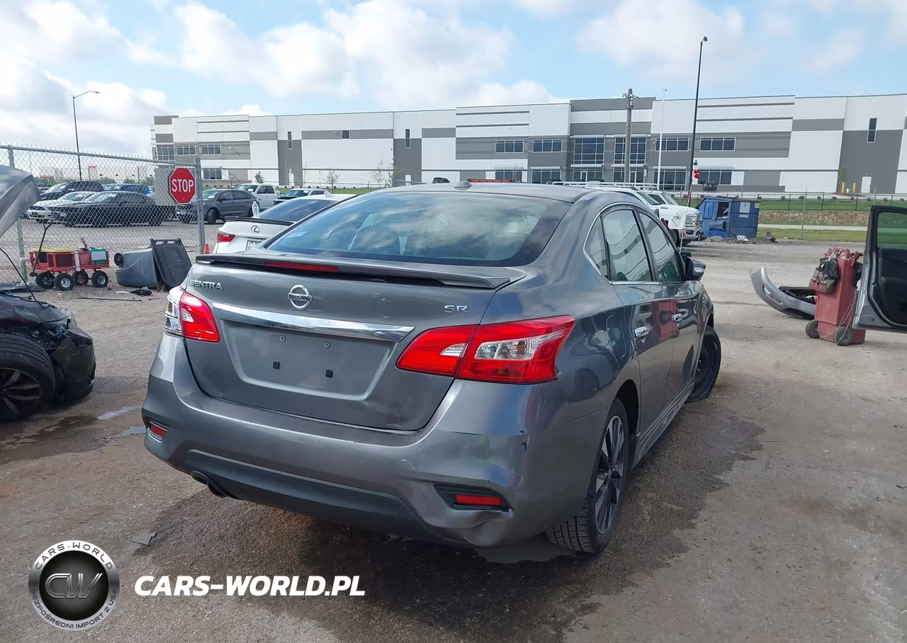 2019 Nissan Sentra Sr VIN:3N1AB7AP9KY302630 - 4