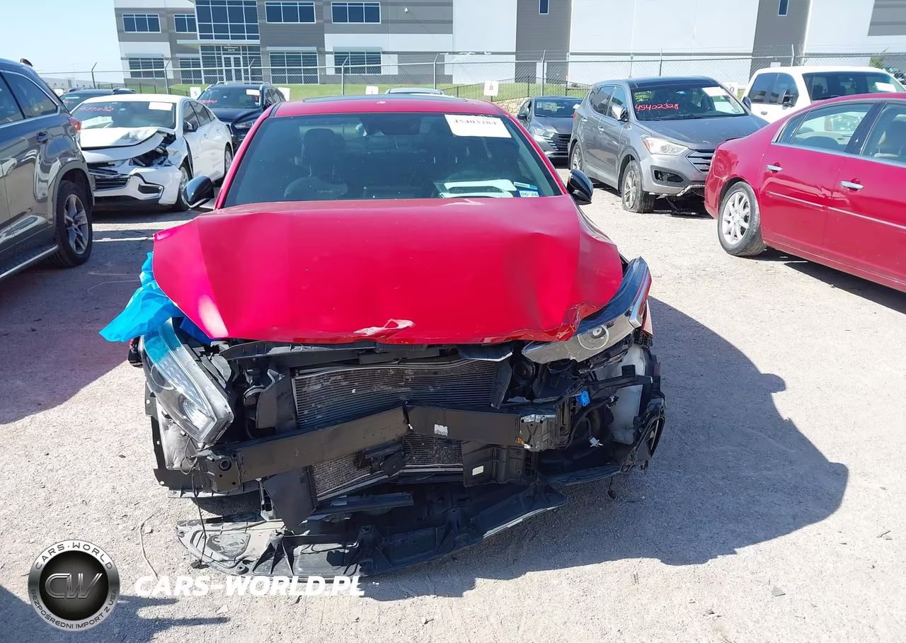 2024 Kia Forte Gt-Line VIN:3KPF54AD3RE750081 - 12