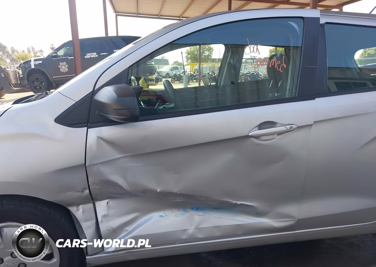 2017 Chevrolet Spark Ls Cvt VIN:KL8CB6SA9HC751052 - 6