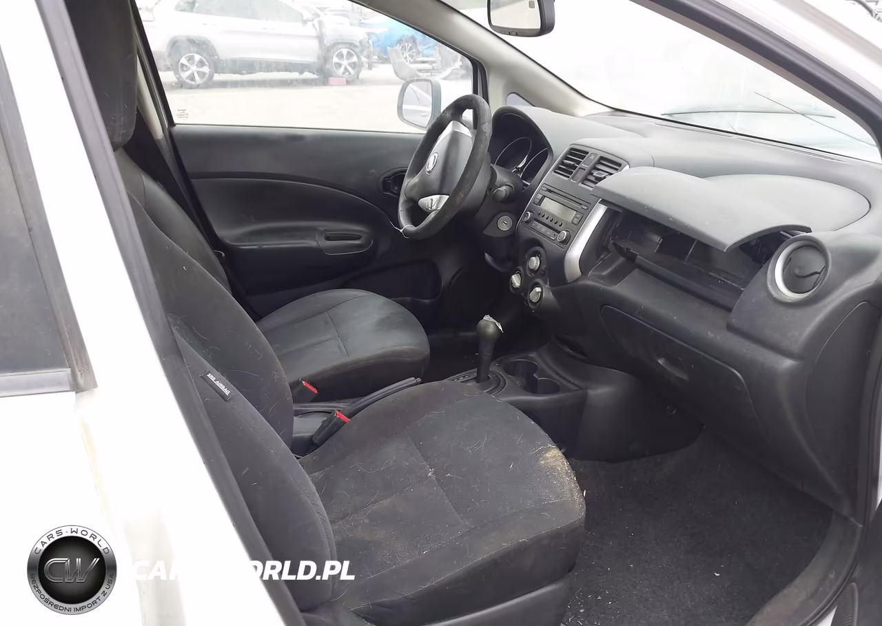 2014 Nissan Versa Note S Plus VIN:3N1CE2CP7EL431709 - 5