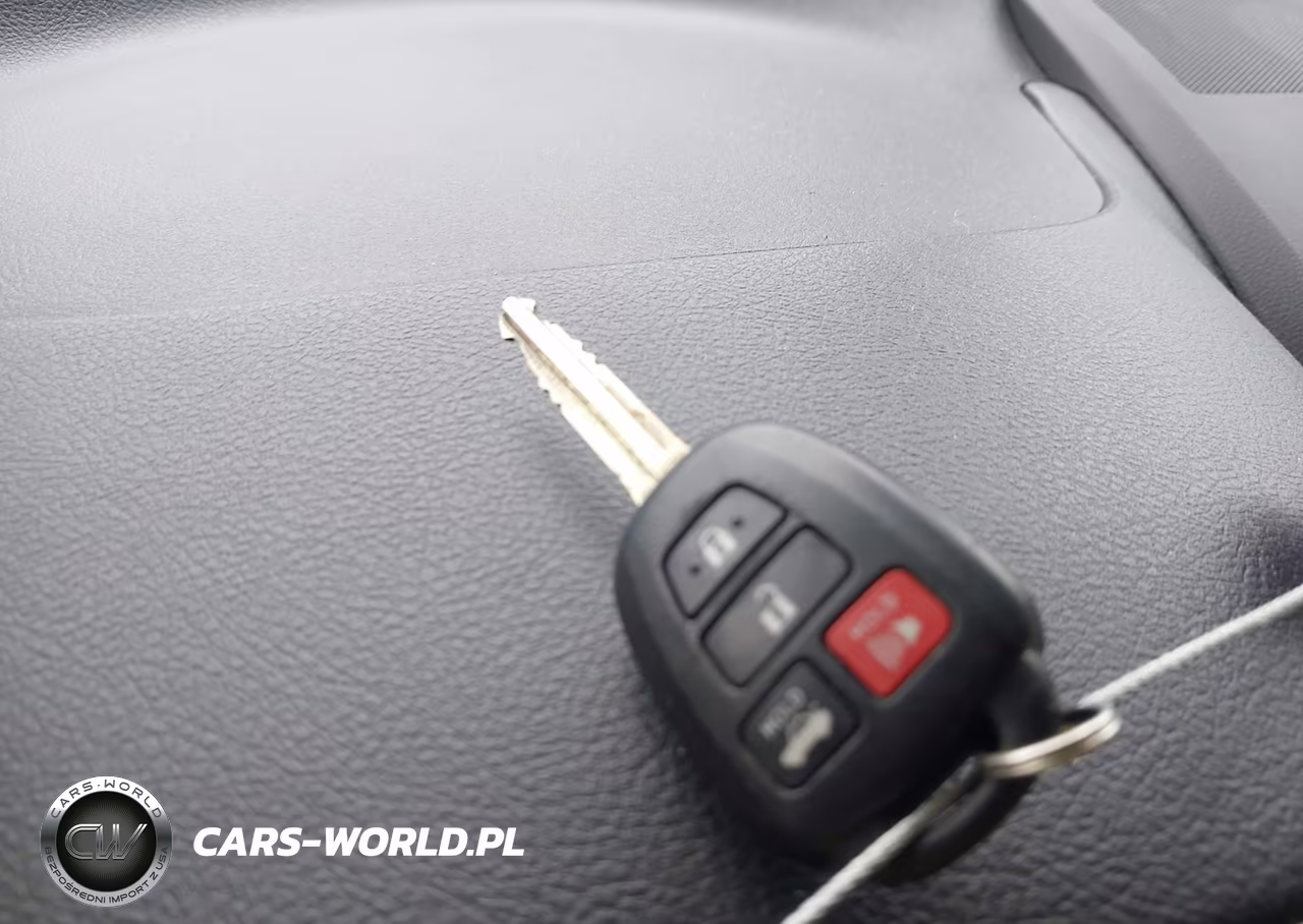 2015 Toyota Camry Le VIN:4T1BF1FK7FU915639 - 11