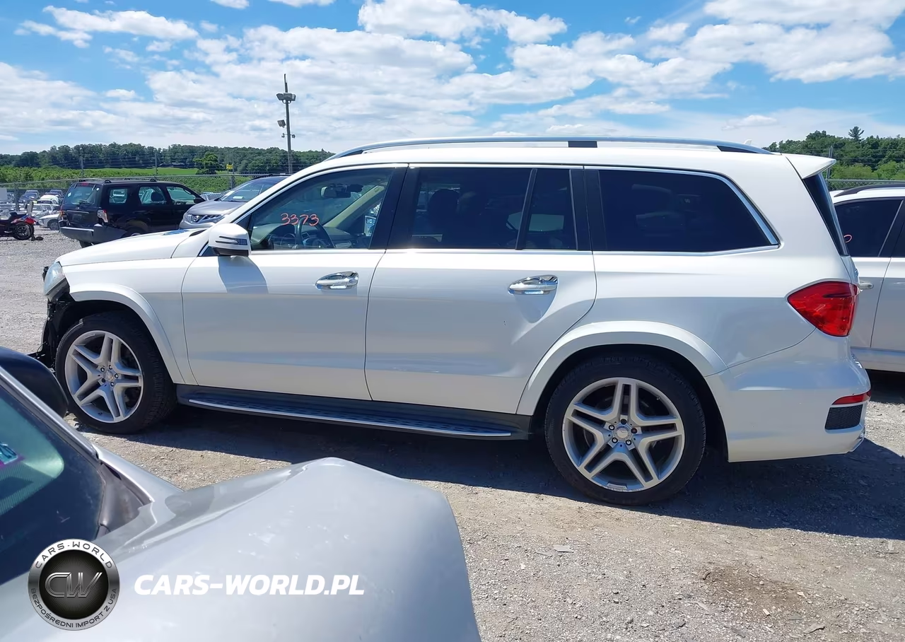 2015 Mercedes-Benz Gl 550 4Matic VIN:4JGDF7DE3FA532386 - 14