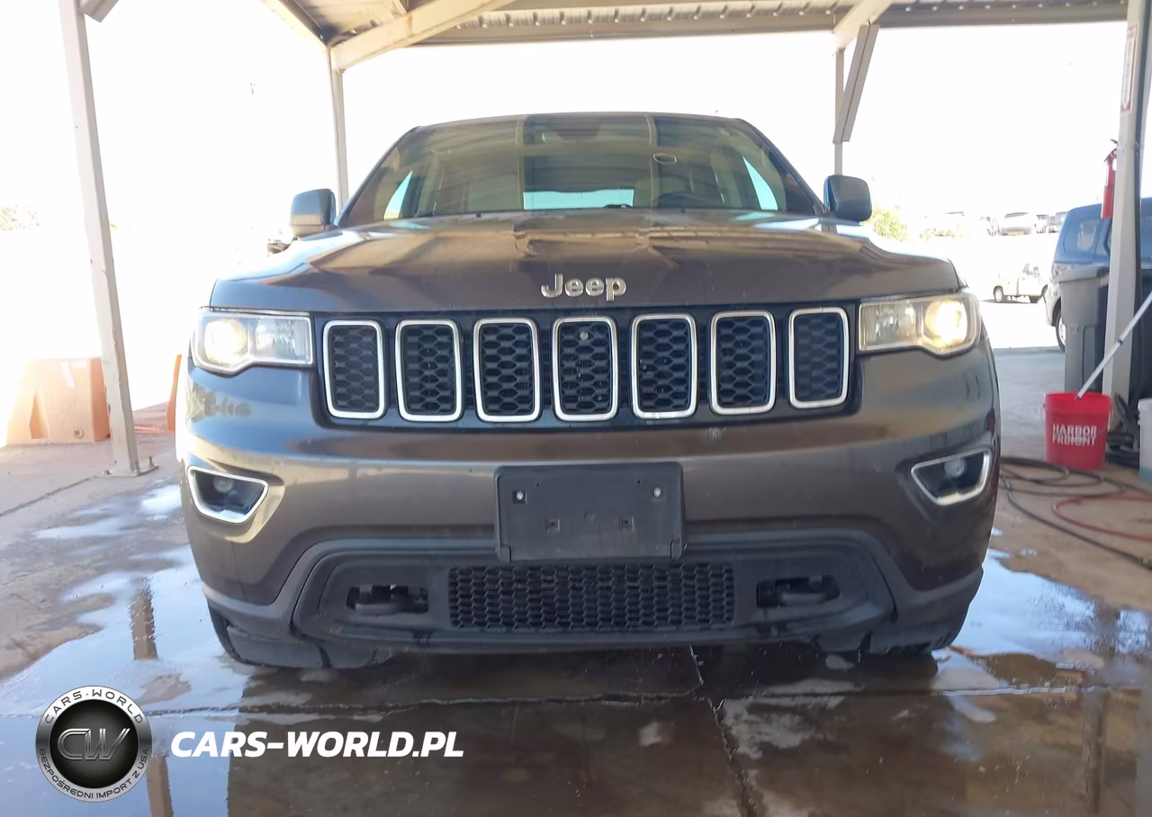 2018 Jeep Grand Cherokee Laredo E 4X4 VIN:1C4RJFAG6JC398754 - 6