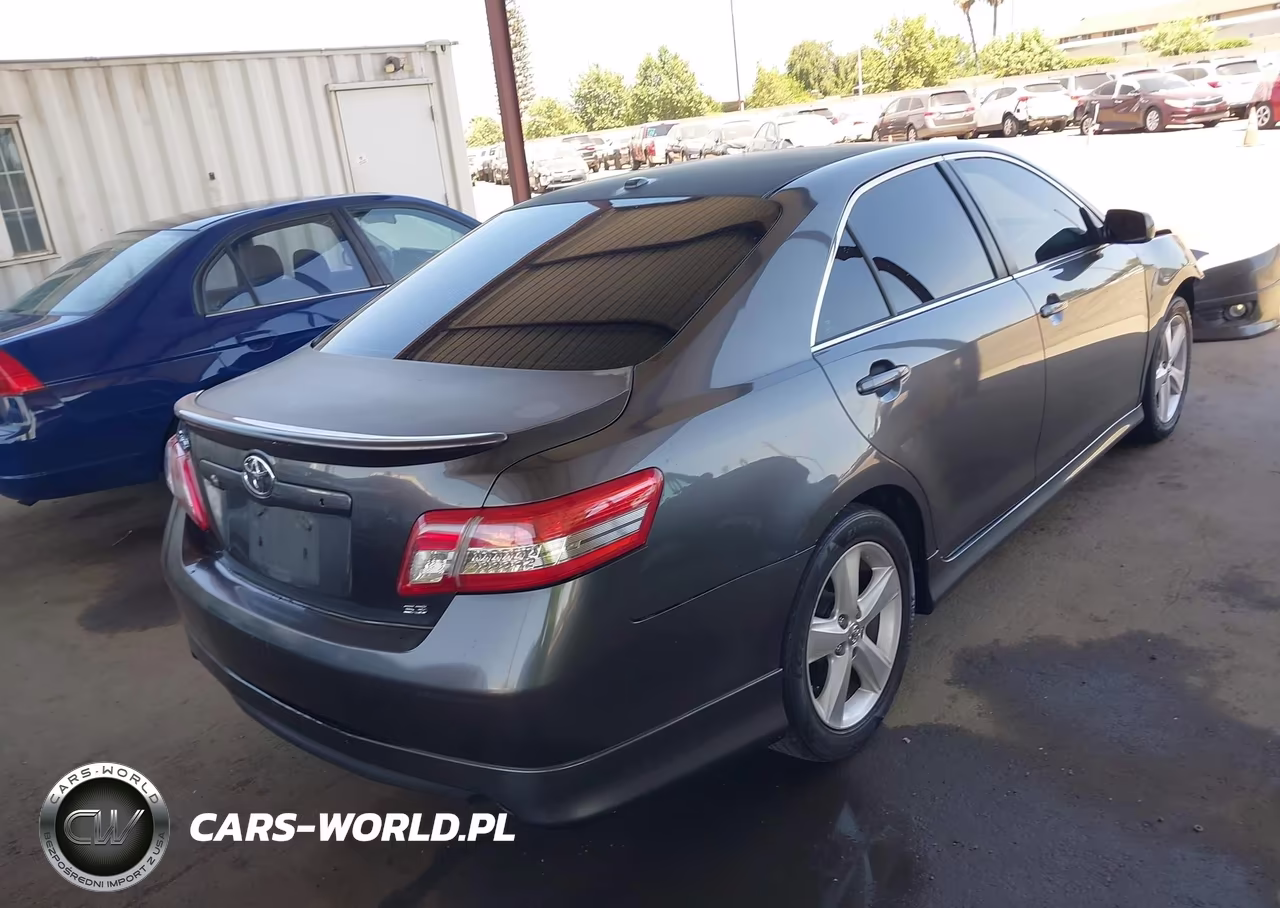 2011 Toyota Camry Se VIN:4T1BF3EK0BU136624 - 4