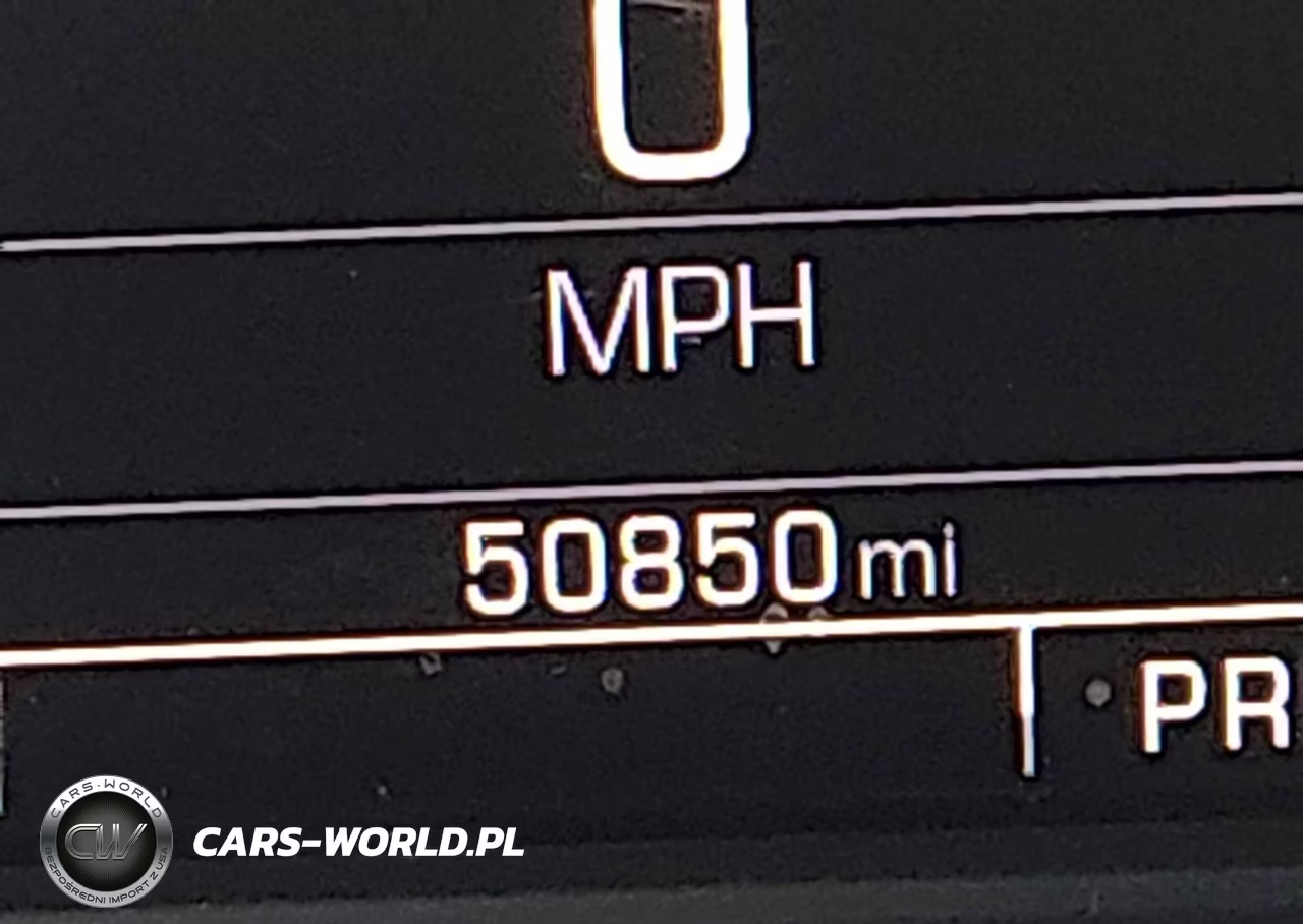 2018 Chevrolet Tahoe Ls VIN:1GNSKAEC1JR337261 - 15