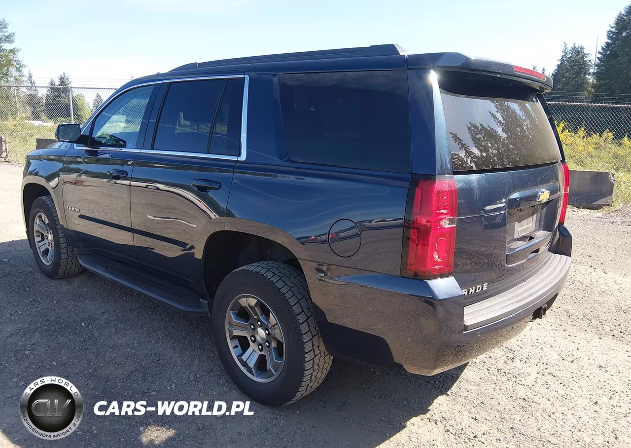 2018 Chevrolet Tahoe Ls VIN:1GNSKAEC1JR337261 - 3