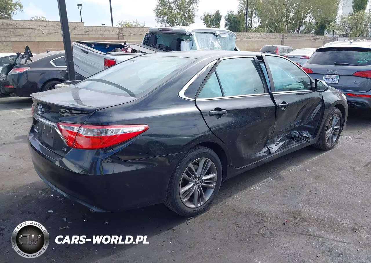 2016 Toyota Camry Se VIN:4T1BF1FK5GU546362 - 4