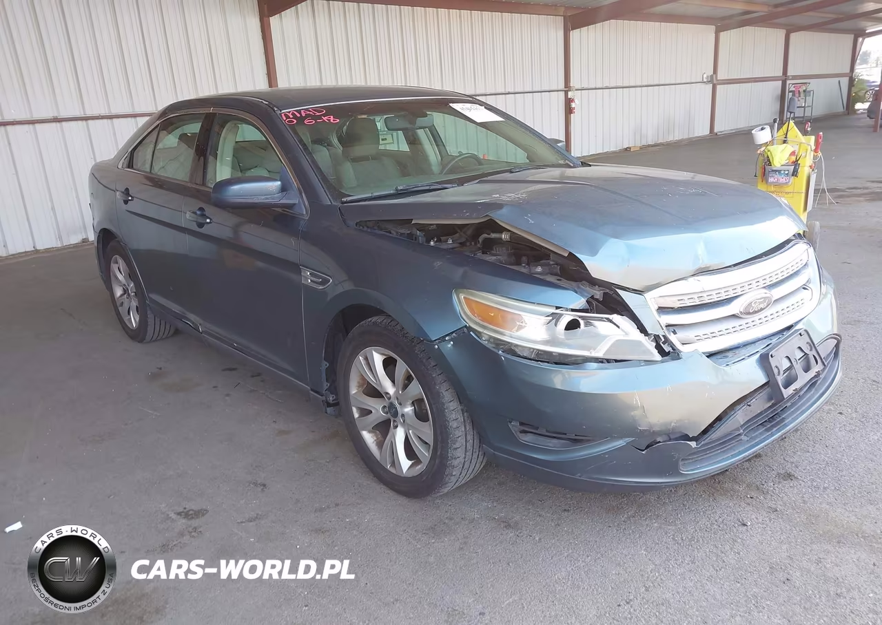 2010 Ford Taurus Sel