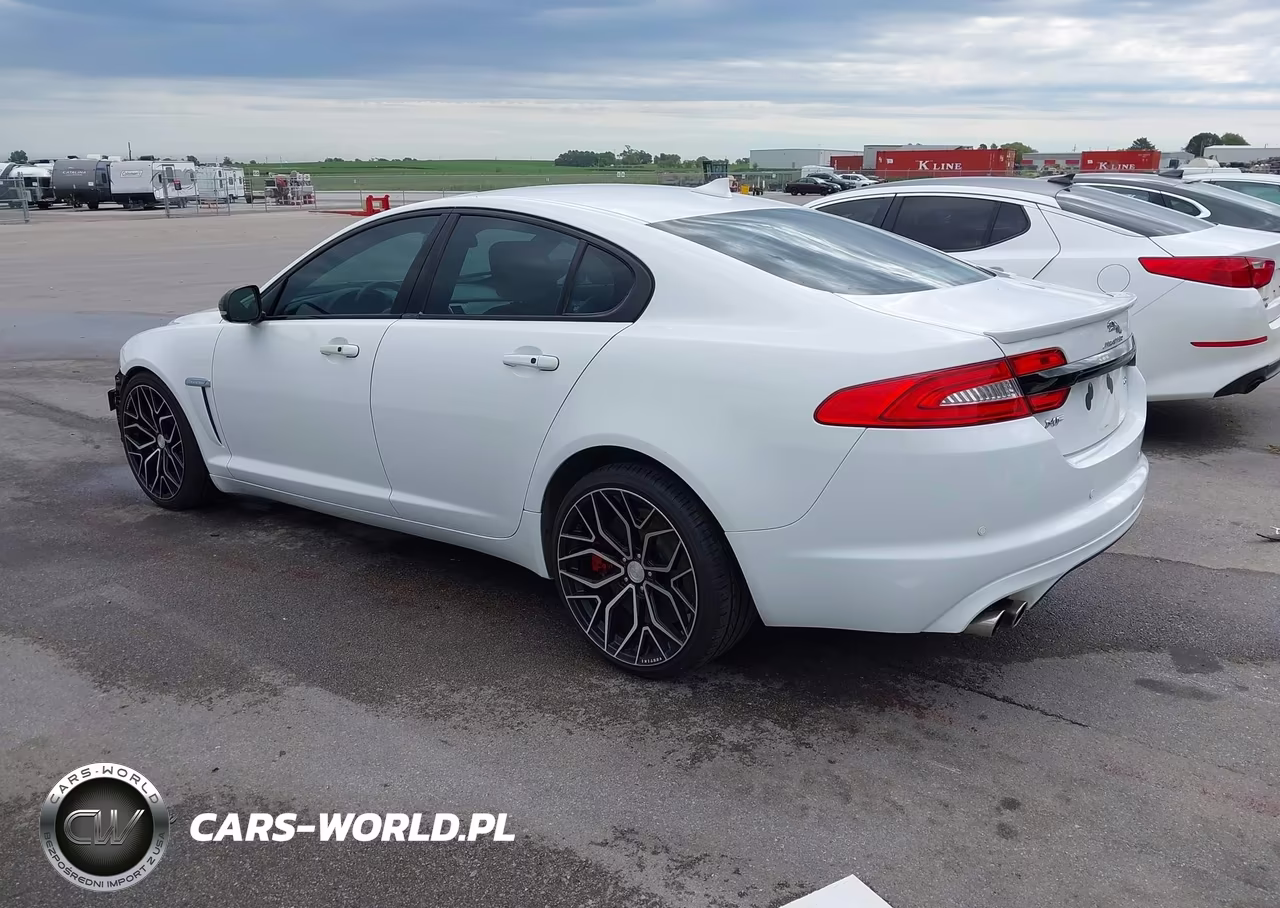 2015 Jaguar Xf 5.0L Supercharged VIN:SAJWA0HP6FMU54507 - 3