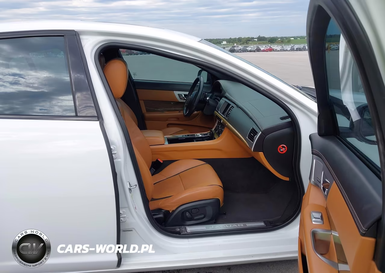 2015 Jaguar Xf 5.0L Supercharged VIN:SAJWA0HP6FMU54507 - 5