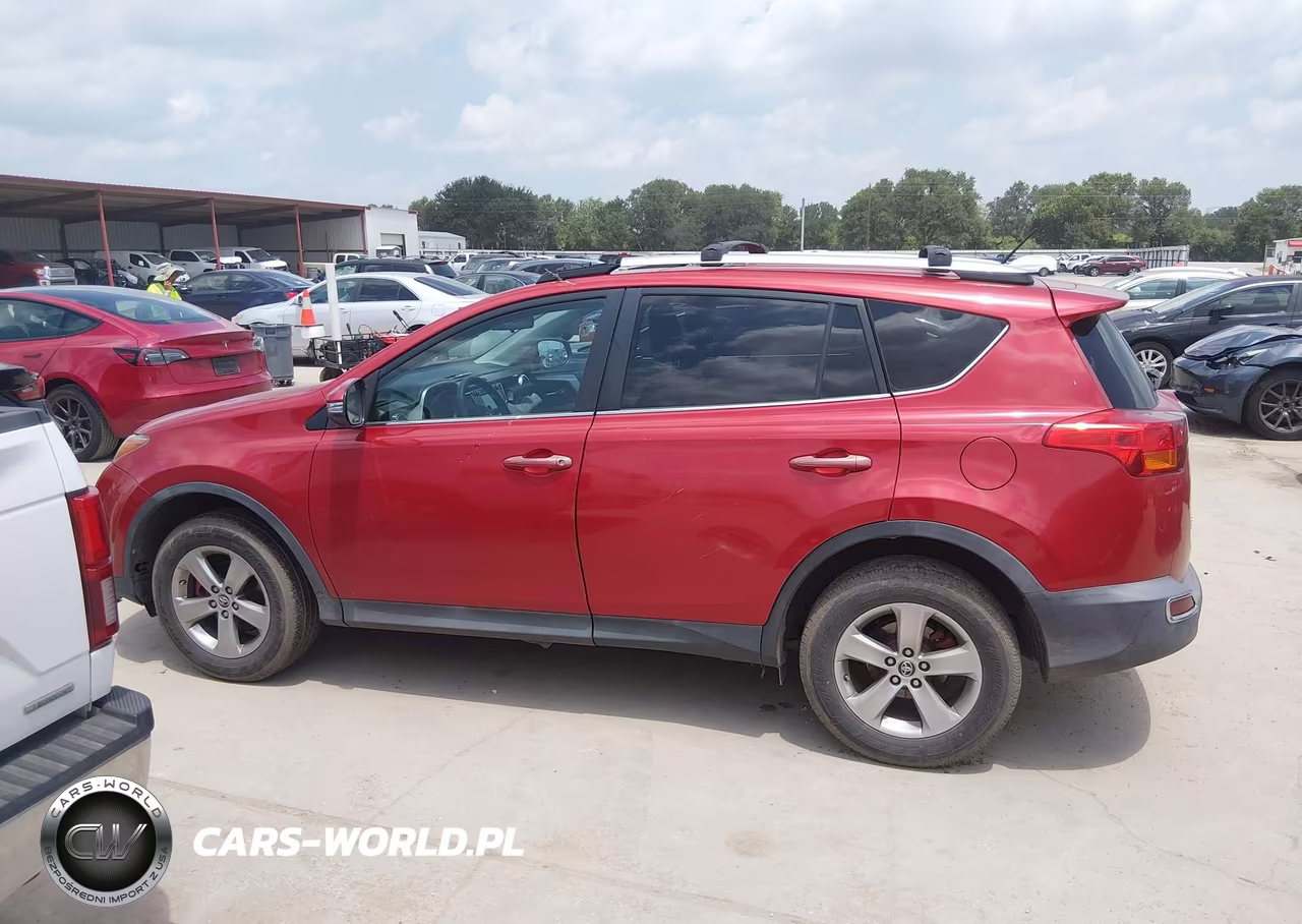 2015 Toyota Rav4 Xle VIN:2T3WFREV0FW226268 - 14