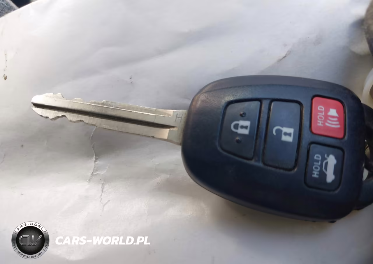 2016 Toyota Corolla Le VIN:2T1BURHE5GC485852 - 11