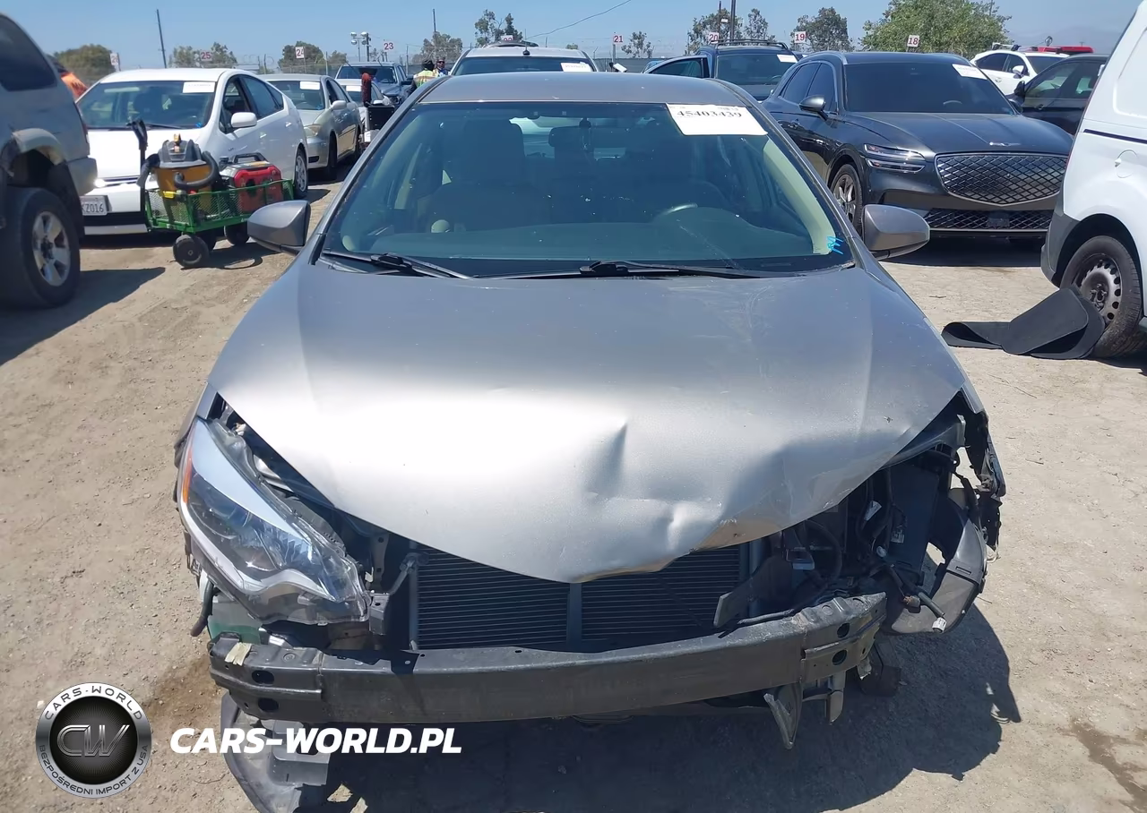 2016 Toyota Corolla Le VIN:2T1BURHE5GC485852 - 13
