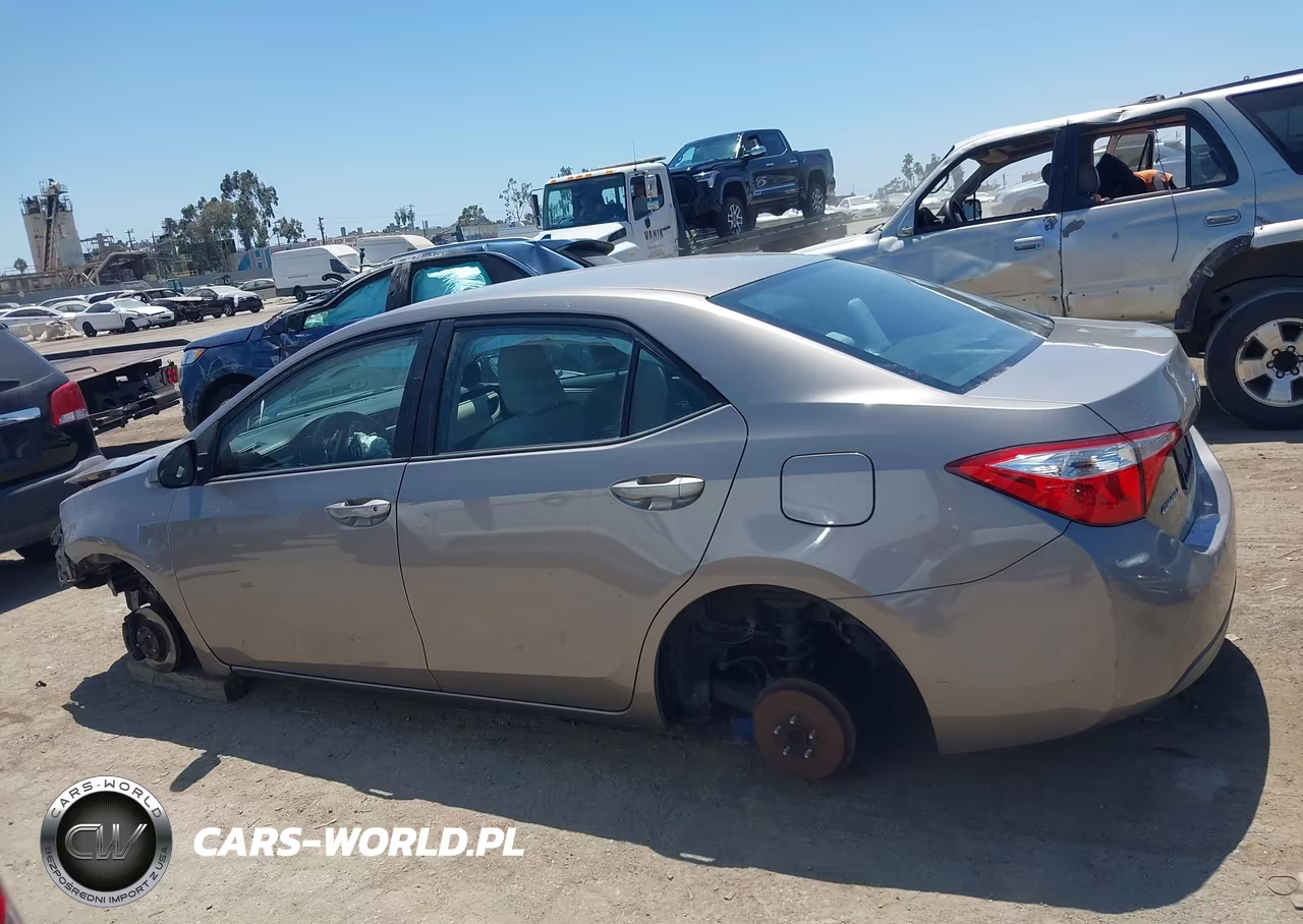 2016 Toyota Corolla Le VIN:2T1BURHE5GC485852 - 15