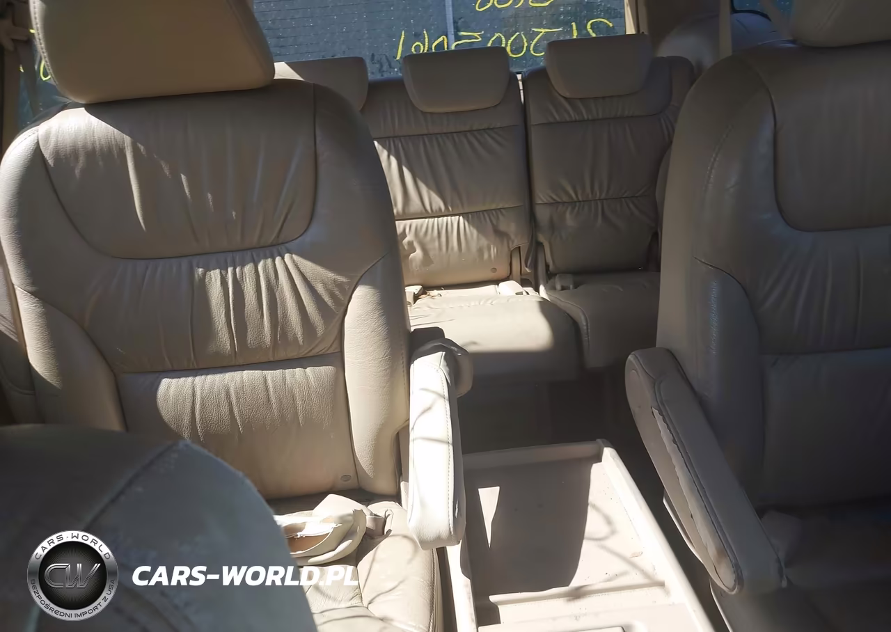 2007 Honda Odyssey Touring VIN:5FNRL38857B092650 - 8