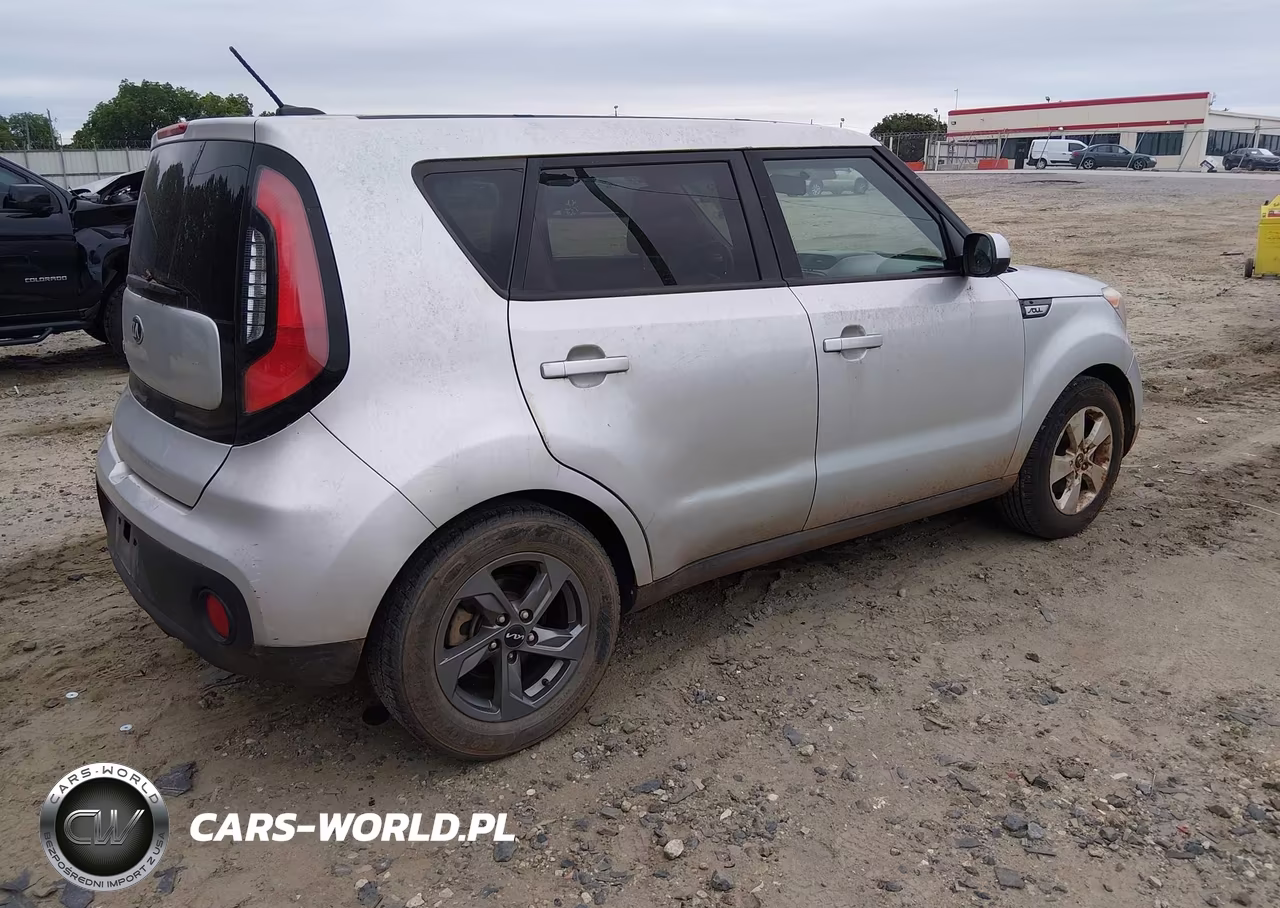 2017 Kia Soul VIN:KNDJN2A28H7461158 - 4