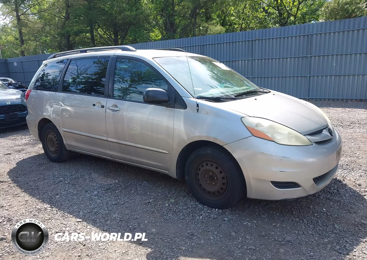 2006 Toyota Sienna Ce – zdjęcie 1 z 11