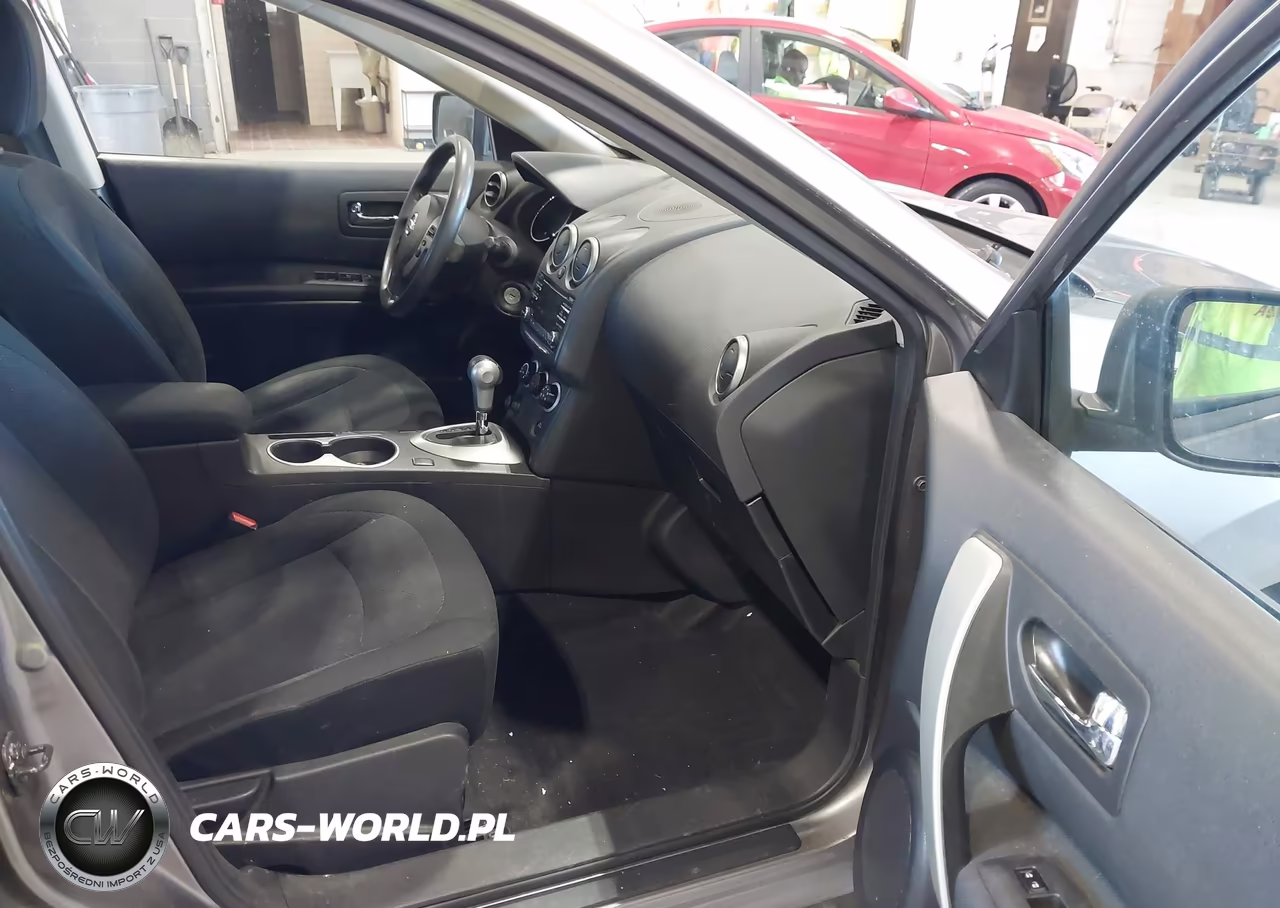 2015 Nissan Rogue Select S VIN:JN8AS5MV7FW769929 - 5