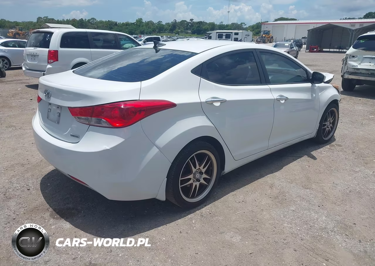 2013 Hyundai Elantra Limited VIN:5NPDH4AE1DH194915 - 4