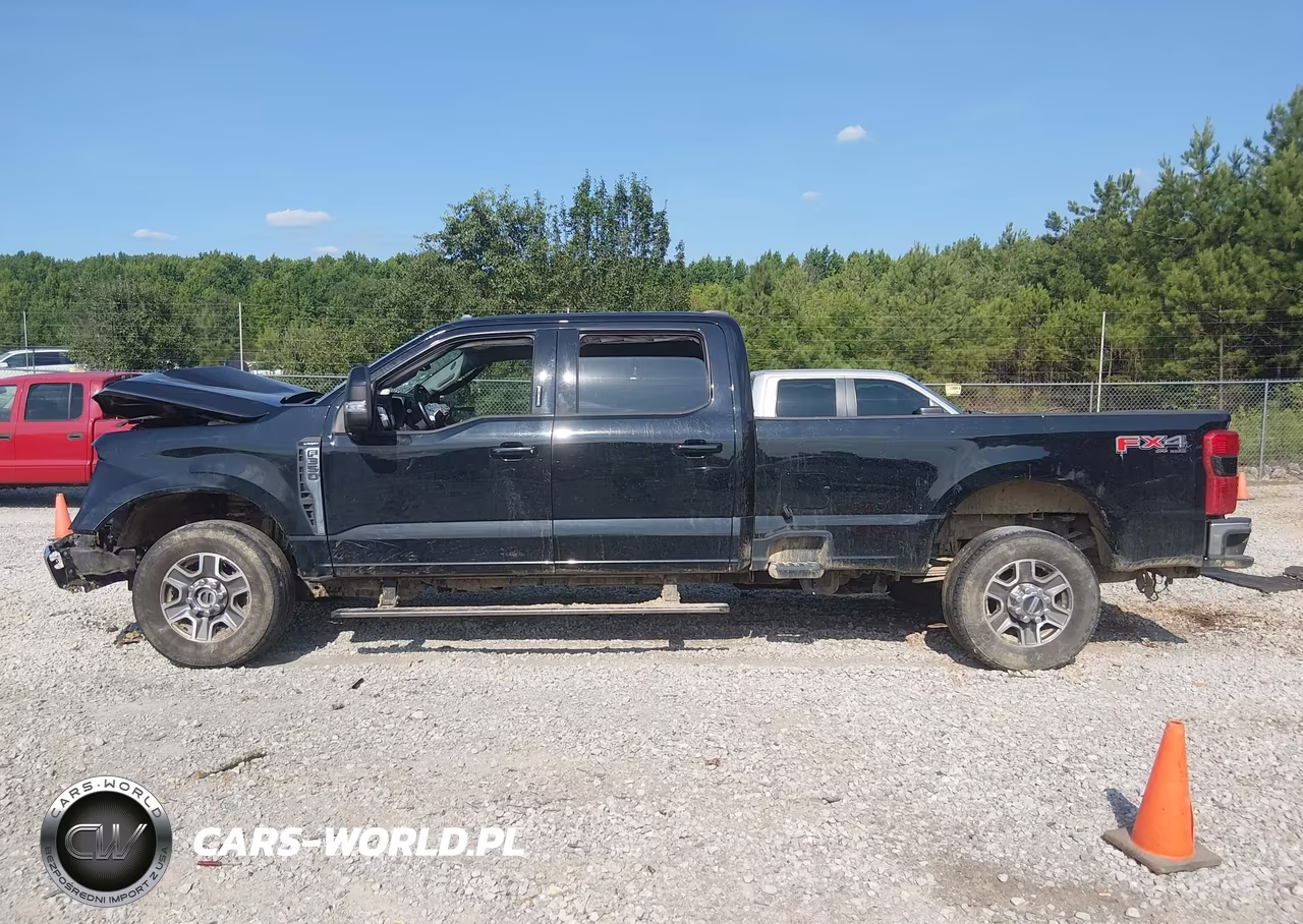 2023 Ford F-350 Lariat VIN:1FT8W3BN6PED63654 - 14