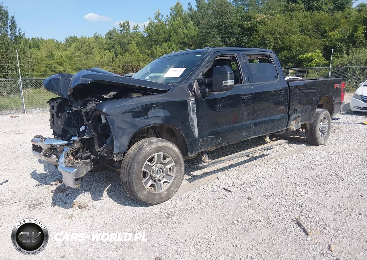 2023 Ford F-350 Lariat VIN:1FT8W3BN6PED63654 - 2
