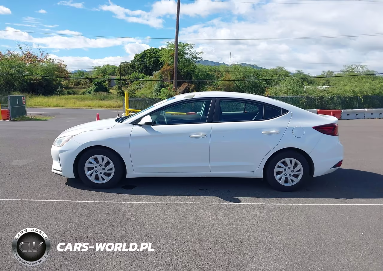 2019 Hyundai Elantra Se VIN:5NPD74LF6KH486114 - 19