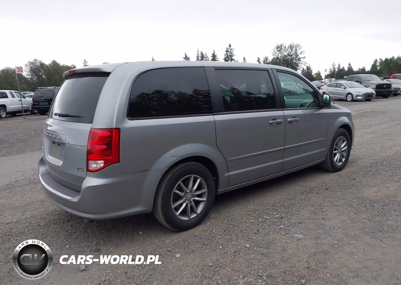 2016 Dodge Grand Caravan Se Plus VIN:2C4RDGBGXGR395612 - 4