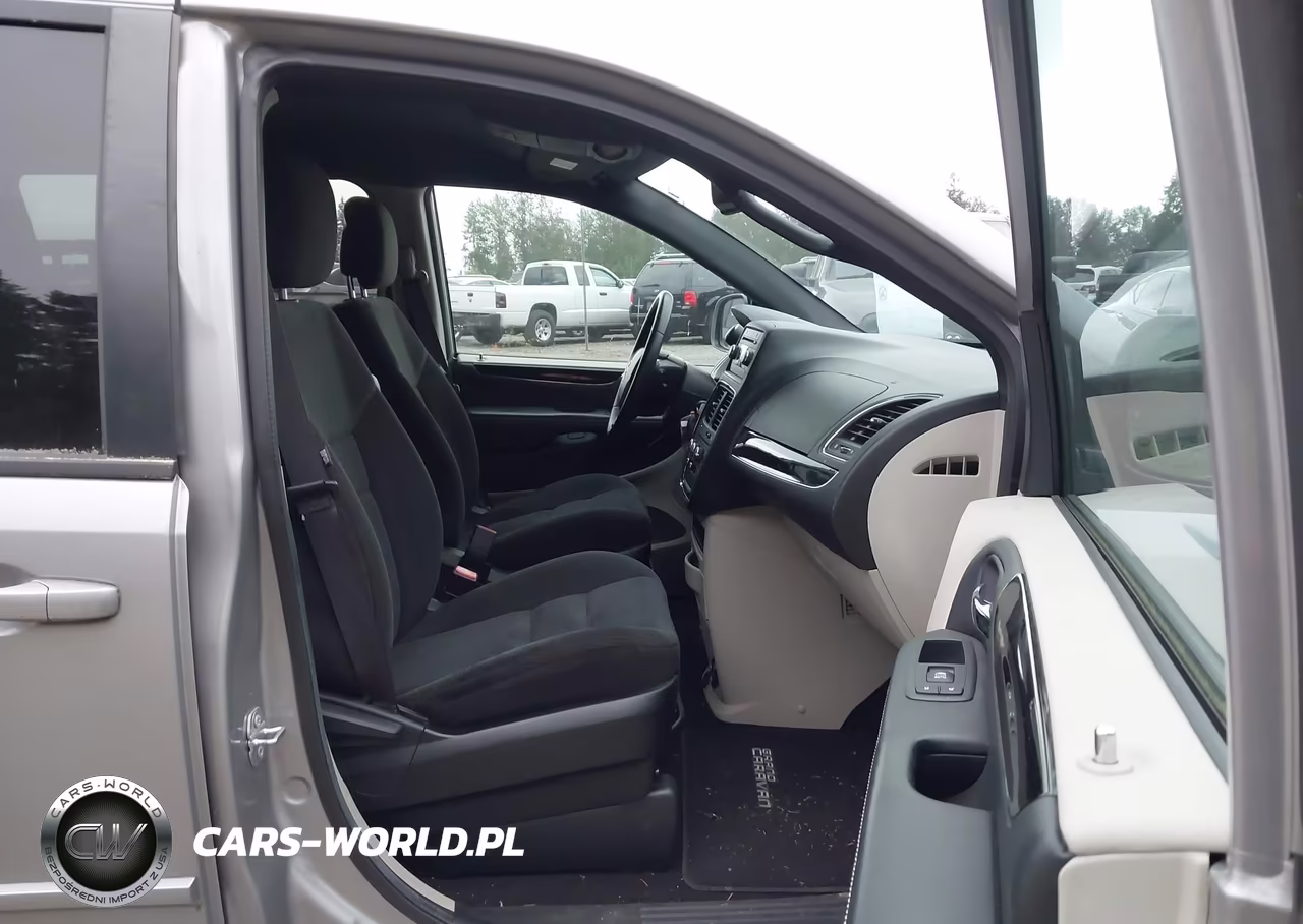 2016 Dodge Grand Caravan Se Plus VIN:2C4RDGBGXGR395612 - 5