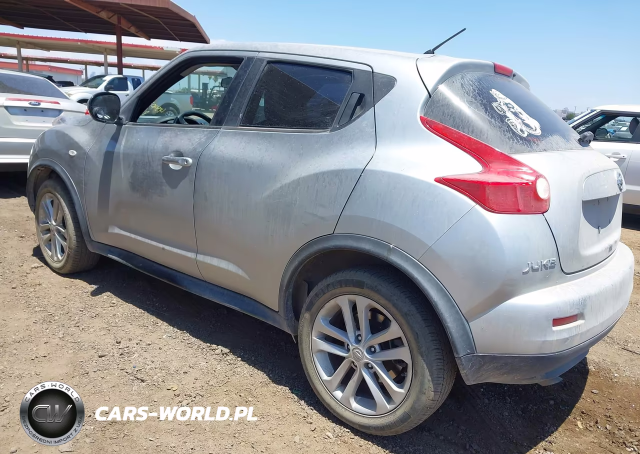 2011 Nissan Juke S VIN:JN8AF5MR9BT010492 - 3