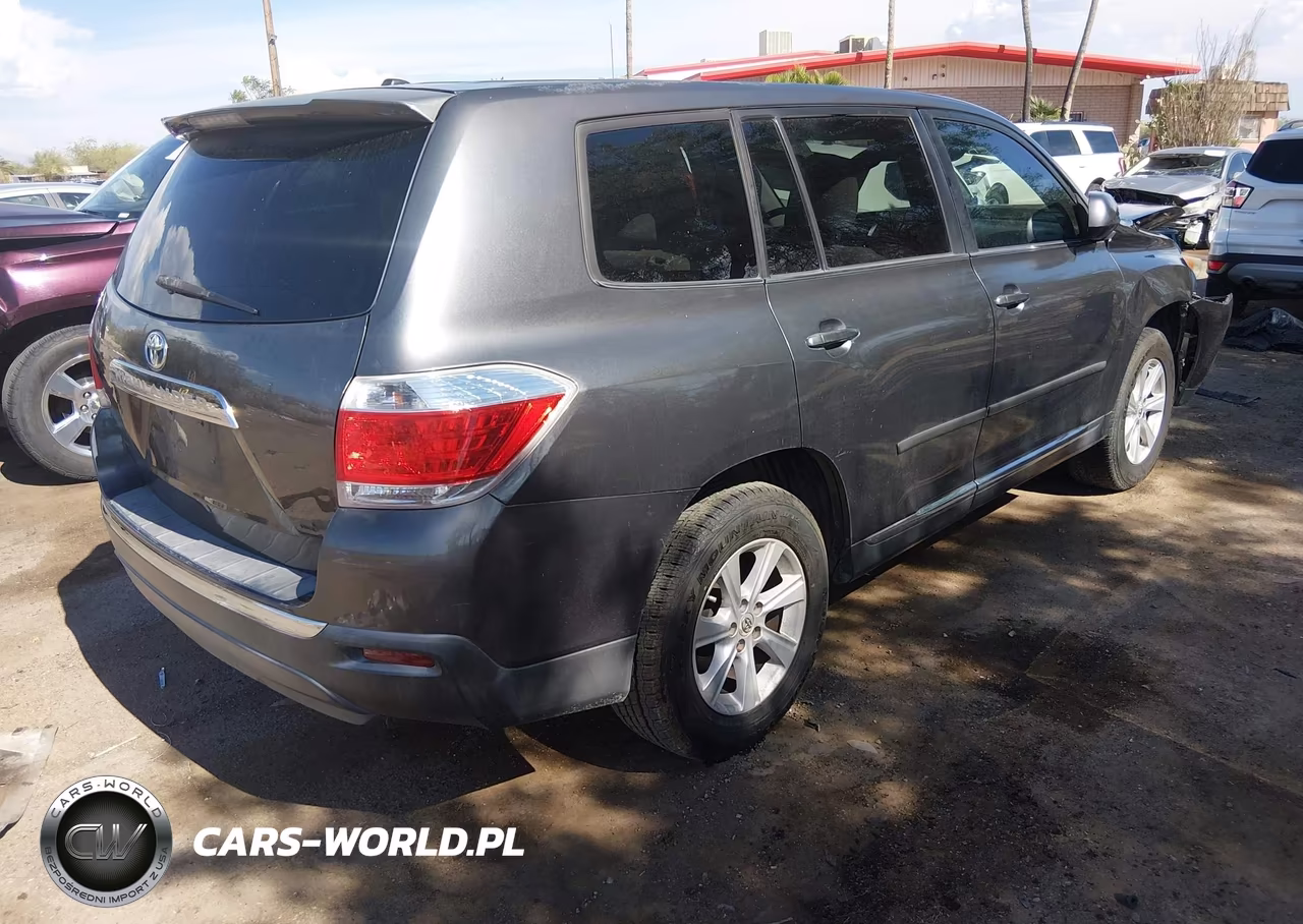 2011 Toyota Highlander Base V6 VIN:5TDZK3EH7BS028346 - 4