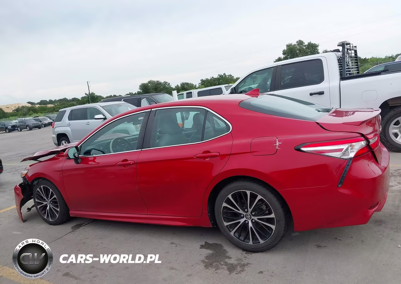 2020 Toyota Camry Se VIN:4T1G11AK5LU345633 - 15
