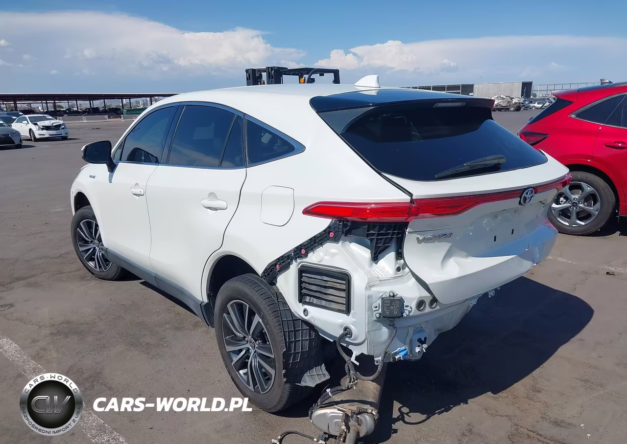 2021 Toyota Venza Le VIN:JTEAAAAH2MJ046856 - 3
