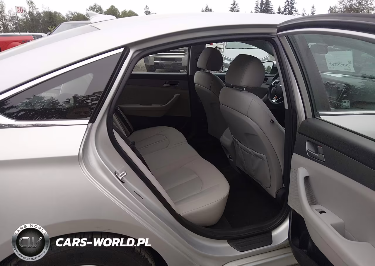 2018 Hyundai Sonata Eco VIN:5NPE24AA7JH680000 - 8