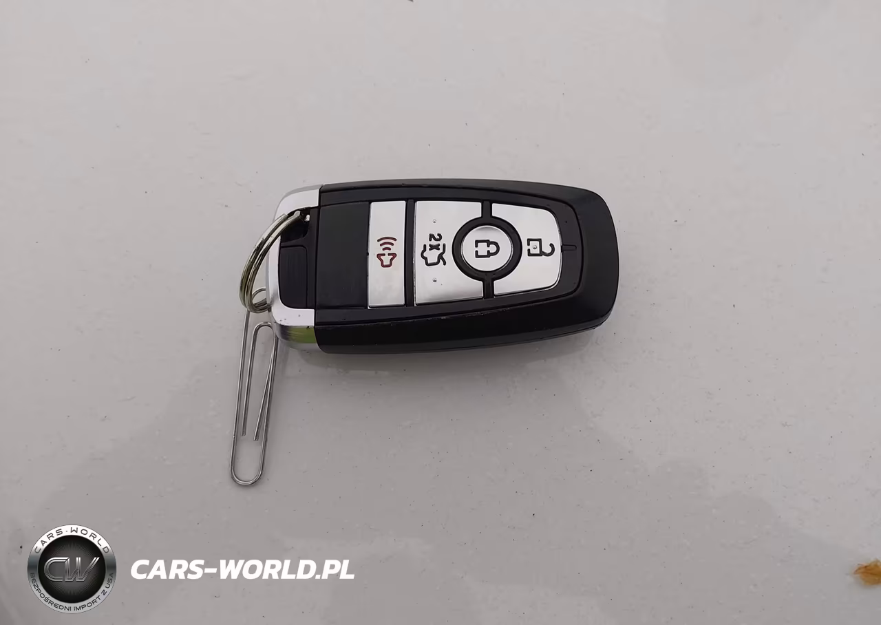 2018 Ford Fusion Hybrid S VIN:3FA6P0UU4JR261688 - 11