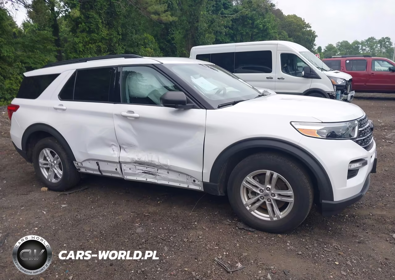 2020 Ford Explorer Xlt VIN:1FMSK8DH6LGC55485 - 13