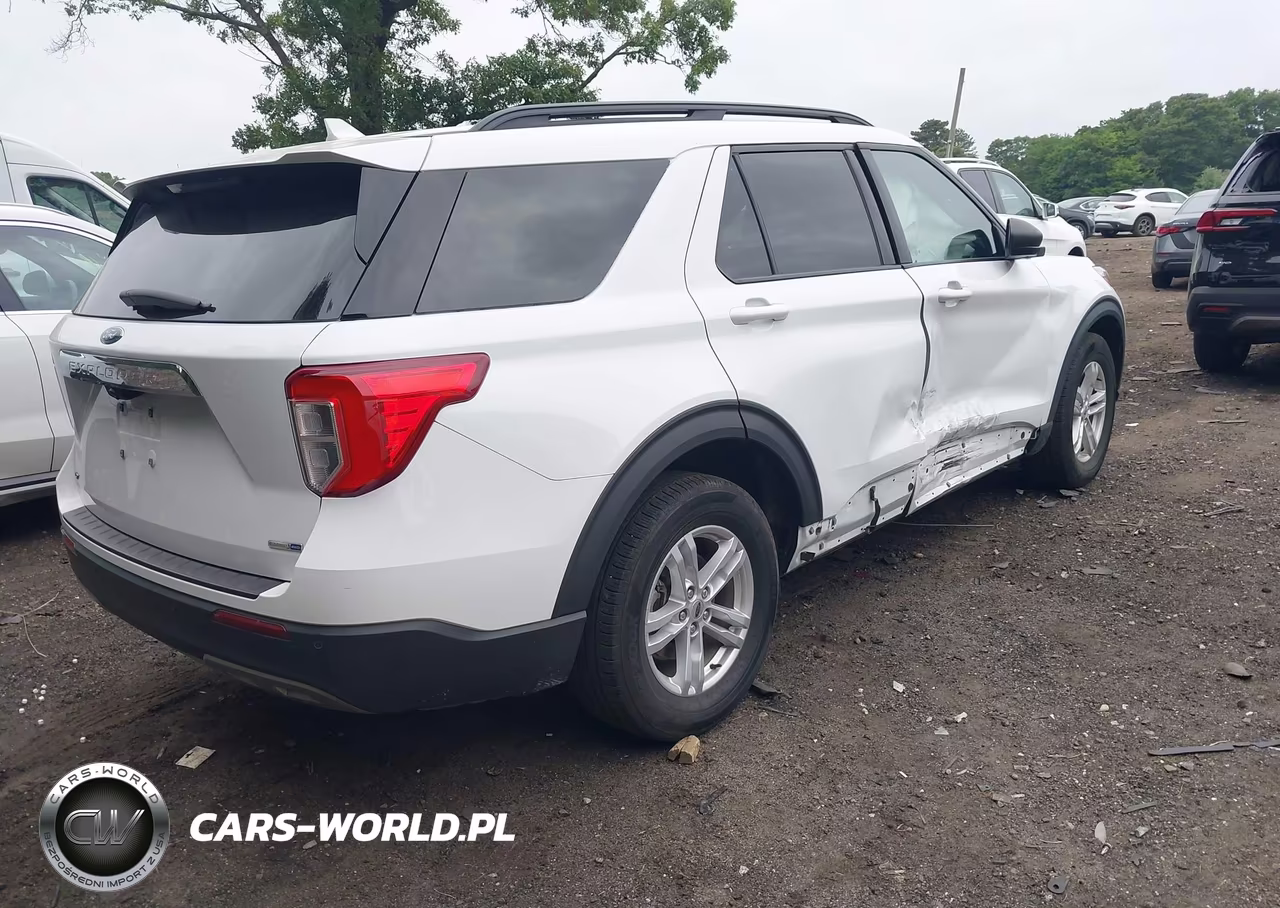 2020 Ford Explorer Xlt VIN:1FMSK8DH6LGC55485 - 4