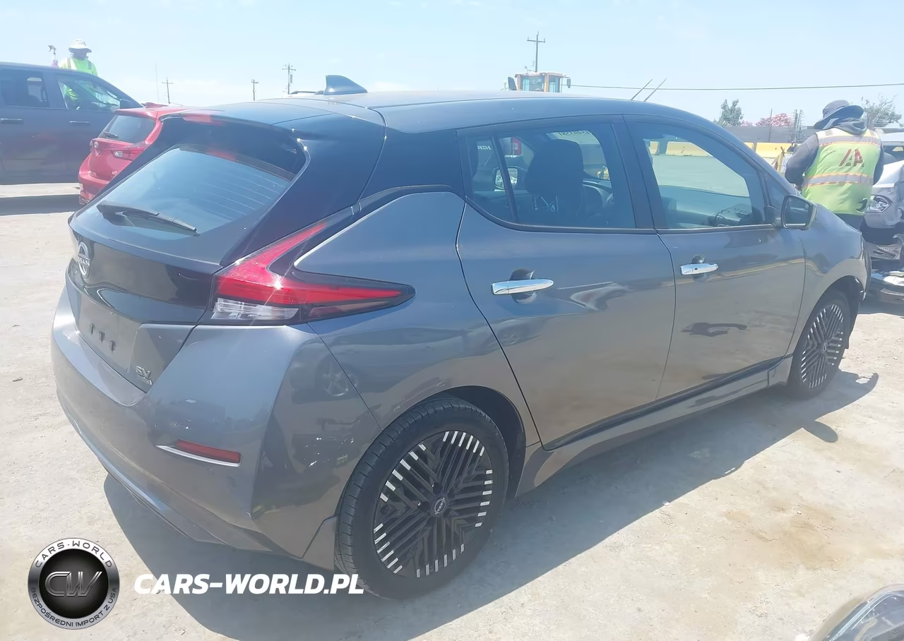 2023 Nissan Leaf Sv Plus 60 Kwh VIN:1N4CZ1CV2PC551920 - 4